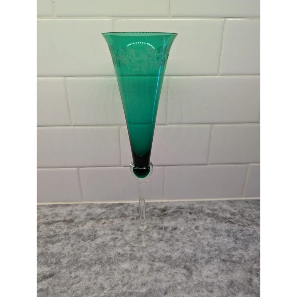 Lenox Crystal EMERALD Green Champagne Flute, Etched‎ Holly
